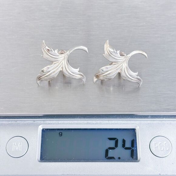 Vintage Sterling Silver 925 Leaf Screw-Back Earrings - Picture 6 of 6